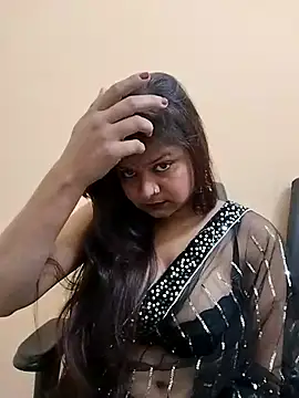 Attractive Queen  online show from January 12, 6:31 am