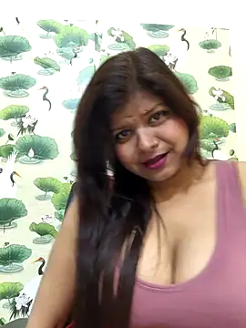 Attractive Queen  online show from February 20, 6:48 am