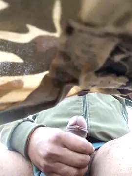 Snapshot of indiahunter chatting on February 1, 4:44 am indiahunter online show from February 1, 4:44 am