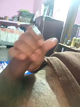 Snapshot of indiahunter chatting on February 17, 5:10 pm indiahunter online show from February 17, 5:10 pm