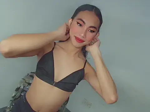 Massivecockfiona online show from February 26, 5:51 am