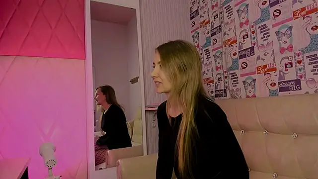 Lana Heels online show from January 13, 8:29 am