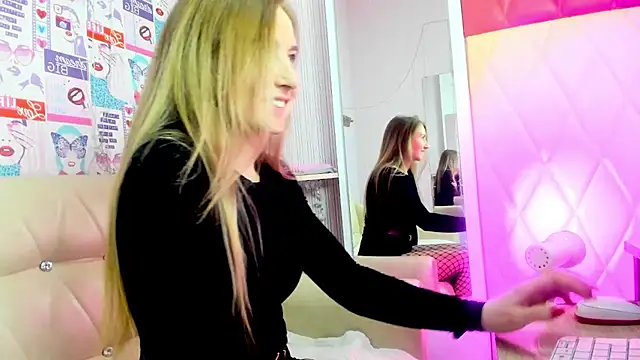 Lana Heels online show from January 12, 9:49 am