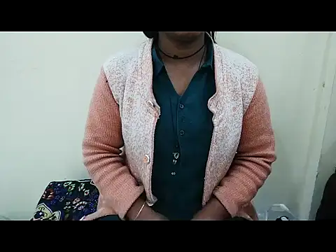 model8877 online show from January 8, 8:53 am