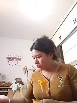 Minaa2x online show from April 8, 8:05 am