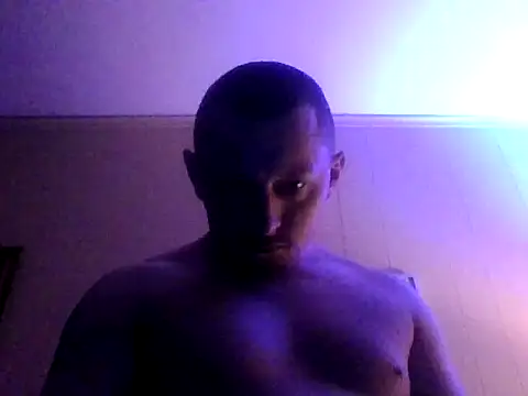 Snapshot of superfly9469xxx chatting on January 8, 9:04 am superfly9469xxx online show from January 8, 9:04 am