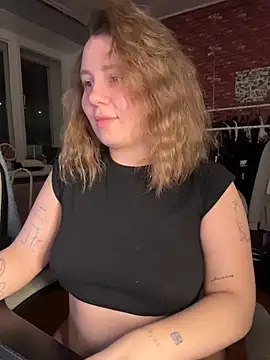 AnnaSeint online show from March 18, 6:42 pm