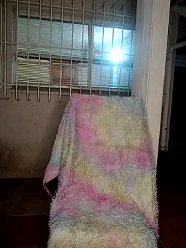 Snapshot of Amanda_April chatting on February 22, 5:14 pm Amanda April online show from February 22, 5:14 pm