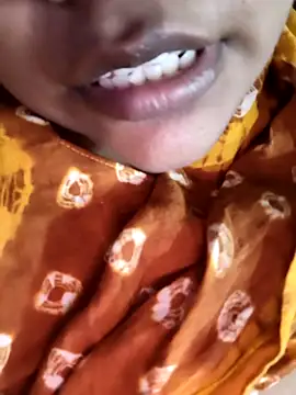 Snapshot of Desi_Nil_pori chatting on February 22, 4:52 pm Desi Nil pori online show from February 22, 4:52 pm