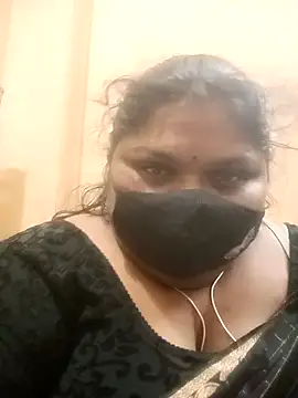 misammahyd online show from February 9, 4:49 pm