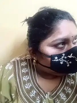 misammahyd online show from February 20, 5:37 pm