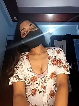 Snapshot of sexygirl889 chatting on February 21, 5:20 am sexygirl889 online show from February 21, 5:20 am