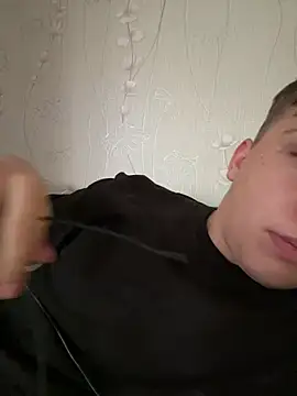 Snapshot of marcus_euphoria_ chatting on February 21, 9:22 am marcus euphoria online show from February 21, 9:22 am