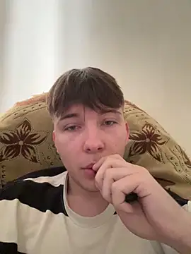 Snapshot of marcus_euphoria_ chatting on February 15, 6:47 am marcus euphoria online show from February 15, 6:47 am