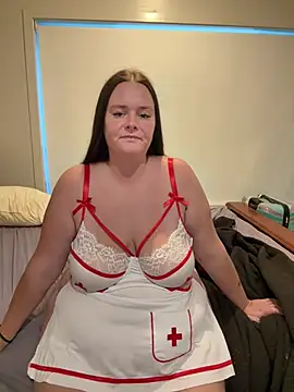 Snapshot of carinabro10 chatting on February 3, 6:33 am carinabro10 online show from February 3, 6:33 am