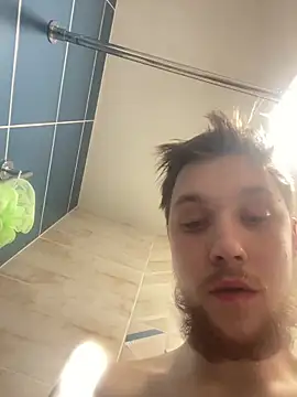 Snapshot of Dildogang chatting on February 22, 4:08 pm Dildogang online show from February 22, 4:08 pm