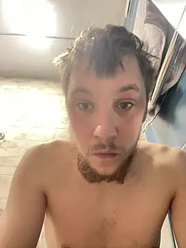 Snapshot of Dildogang chatting on February 28, 12:32 am Dildogang online show from February 28, 12:32 am