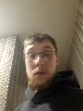 Snapshot of Dildogang chatting on February 16, 12:59 pm Dildogang online show from February 16, 12:59 pm