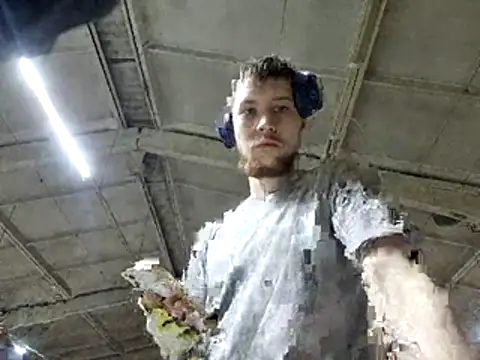 Snapshot of Dildogang chatting on February 17, 4:43 am Dildogang online show from February 17, 4:43 am