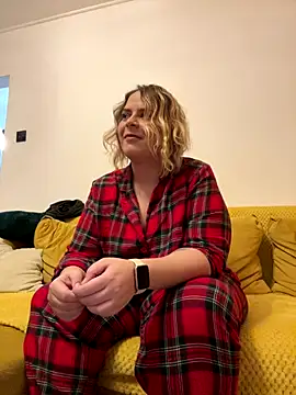 Luna-Bbw92 online show from January 8, 2:01 pm