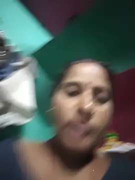 Snapshot of Reena_lodha chatting on July 5, 10:38 pm Reena lodha online show from July 5, 10:38 pm