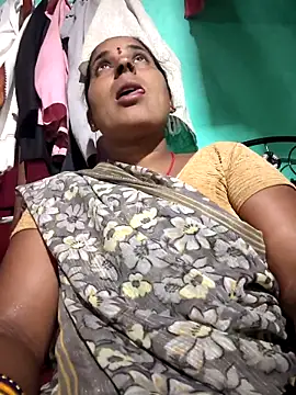 Reena lodha online show from April 3, 7:59 am