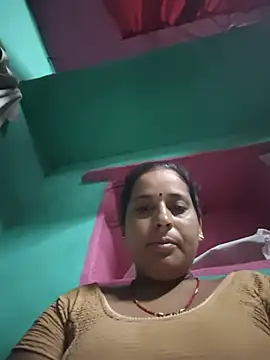 Snapshot of Reena_lodha chatting on July 4, 11:09 pm Reena lodha online show from July 4, 11:09 pm