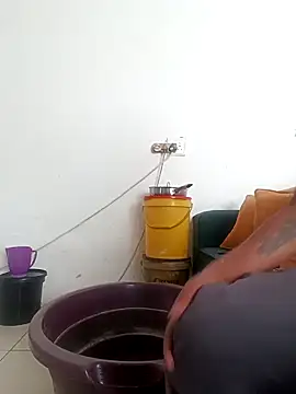 Winterslender online show from April 2, 7:37 am