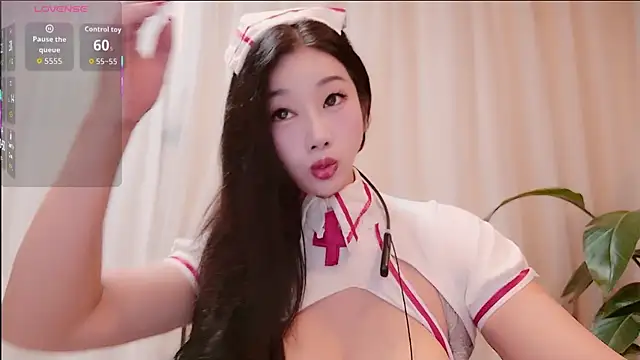 Snapshot of neinei_bao chatting on July 16, 9:17 am neinei bao online show from July 16, 9:17 am