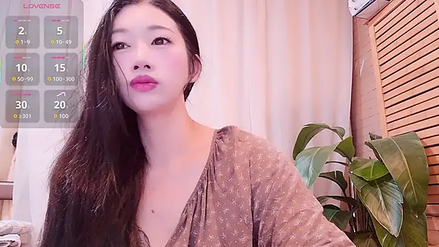 Snapshot of neinei_bao chatting on July 2, 12:00 am neinei bao online show from July 2, 12:00 am