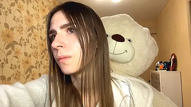 ElsieKuhlmann online show from March 19, 5:13 pm