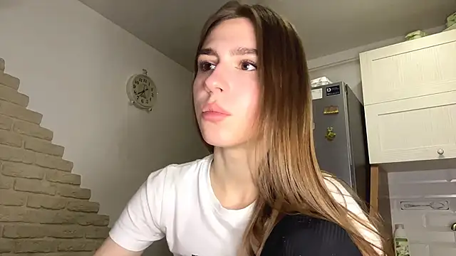 Snapshot of ElsieKuhlmann chatting on February 26, 5:07 am ElsieKuhlmann online show from February 26, 5:07 am