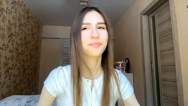 ElsieKuhlmann online show from January 11, 8:10 am