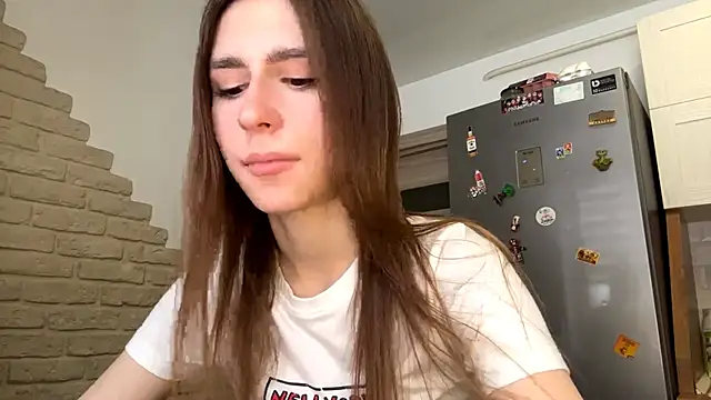 Snapshot of ElsieKuhlmann chatting on February 20, 6:26 am ElsieKuhlmann online show from February 20, 6:26 am