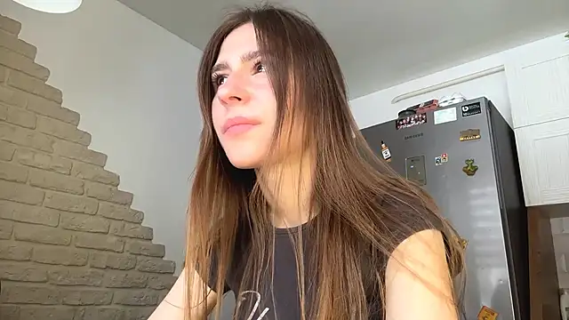 Snapshot of ElsieKuhlmann chatting on February 28, 6:13 am ElsieKuhlmann online show from February 28, 6:13 am