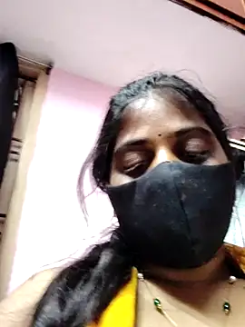 Snapshot of suma_telugu1 chatting on June 11, 2:53 am suma telugu1 online show from June 11, 2:53 am