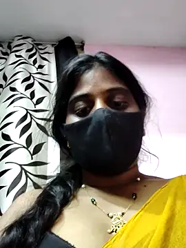 Snapshot of suma_telugu1 chatting on June 10, 2:35 am suma telugu1 online show from June 10, 2:35 am