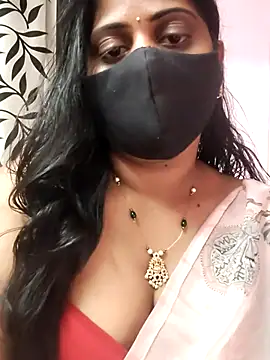 Snapshot of suma_telugu1 chatting on July 17, 2:31 am suma telugu1 online show from July 17, 2:31 am