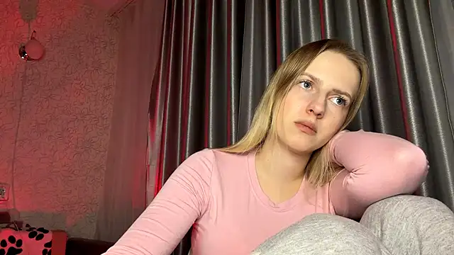 Snapshot of JeannettaIltzsch chatting on February 16, 6:06 pm JeannettaIltzsch online show from February 16, 6:06 pm