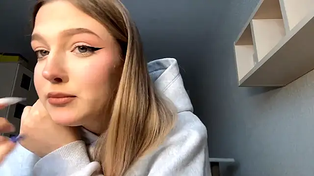 Snapshot of JammieMickiewicz chatting on January 12, 7:59 am JammieMickiewicz online show from January 12, 7:59 am