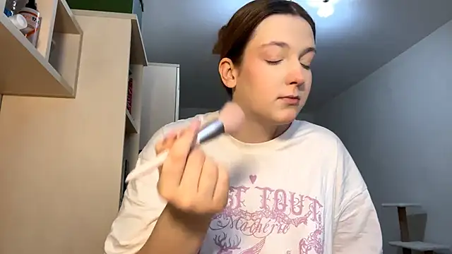 JammieMickiewicz online show from February 6, 7:15 am