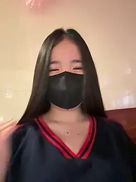 Gwen879 online show from February 28, 1:16 am