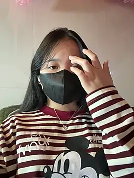 Gwen879 online show from January 13, 1:20 am