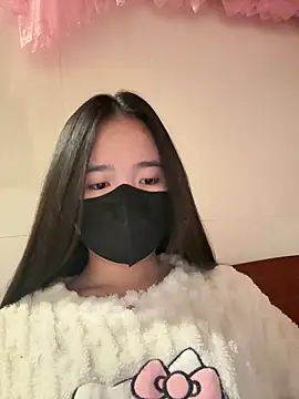 Gwen879 online show from March 12, 11:09 pm