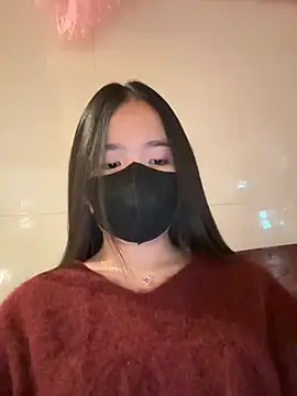 Gwen879 online show from February 10, 2:32 am