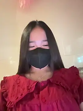 Gwen879 online show from March 2, 6:03 am