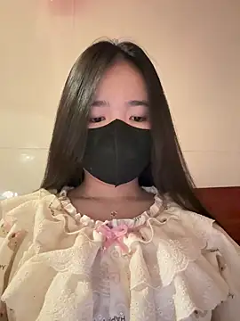 Gwen879 online show from March 13, 11:21 pm