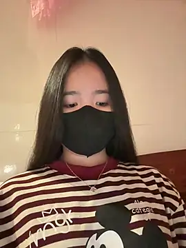 Gwen879 online show from March 14, 11:38 am