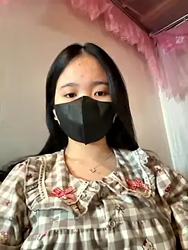 Gwen879 online show from January 10, 1:45 am