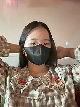 Gwen879 online show from January 19, 12:36 am